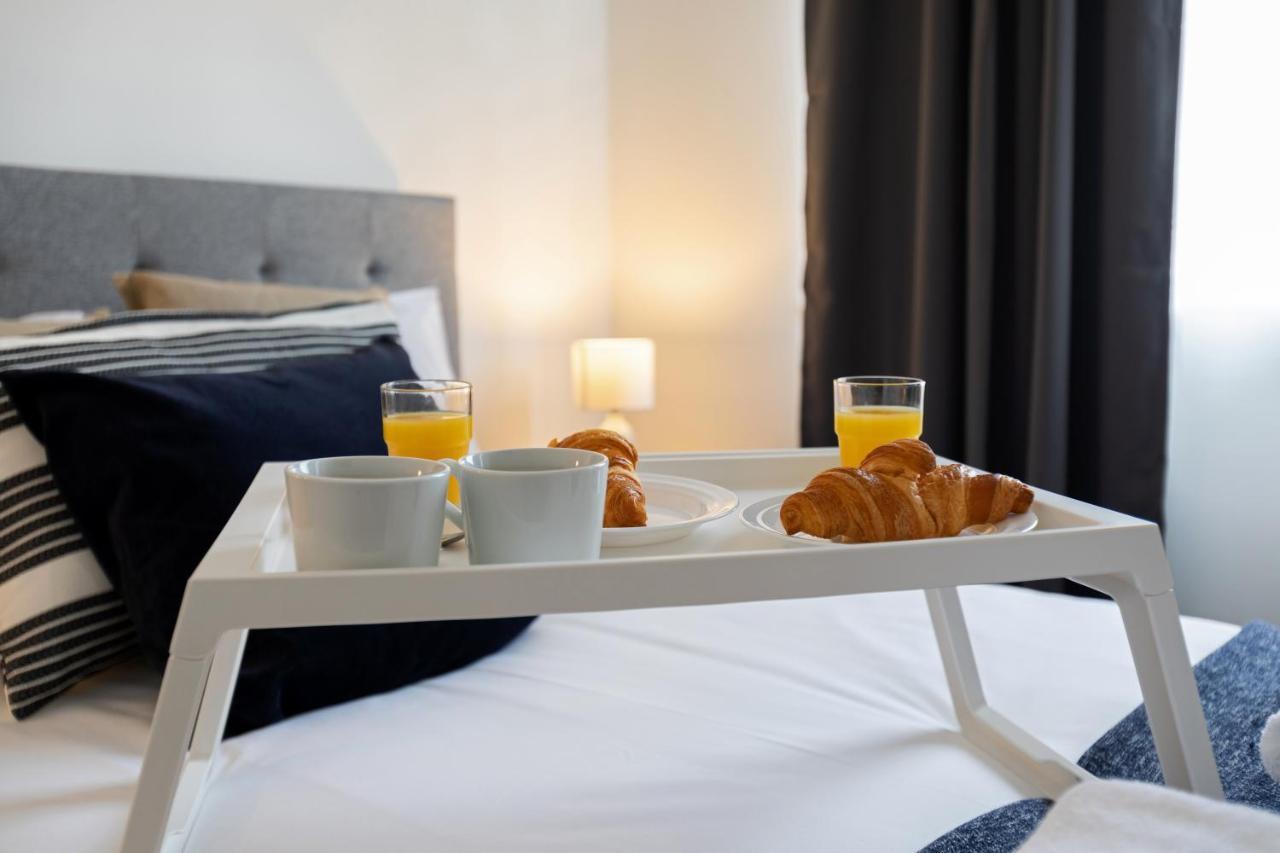 Modern 1-Bedroom Apartment, Beach 5-Min Walk, Free Parking Weymouth Esterno foto